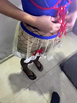 pareja-dispuesta online show from September 2025 10:59:01 AM