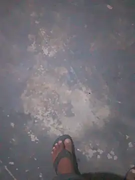 Snapshot of Jhonkkong chatting on September 2025 03:34:01 AM Jhonkkong online show from September 2025 03:34:01 AM