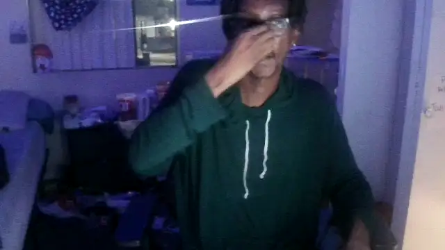 Moyo228 online show from February 2026 01:43:01 PM