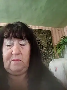 CrystalLime6411 online show from November 2025 06:35:01 AM