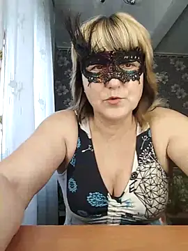 AliceGold5231 online show from October 2025 06:26:01 AM