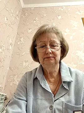 AlikaSwan5821 online show from February 2026 01:20:01 PM