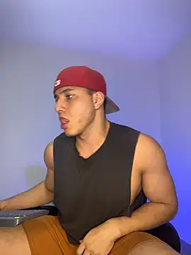 Snapshot of max_valiant1 chatting on February 2026 04:35:02 AM max valiant1 online show from February 2026 04:35:02 AM