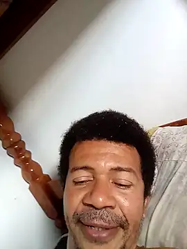 Snapshot of moreno25centimetro chatting on November 2025 01:22:02 PM moreno25centimetro online show from November 2025 01:22:02 PM