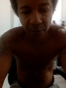 moreno25centimetro online show from January 2026 01:36:01 PM