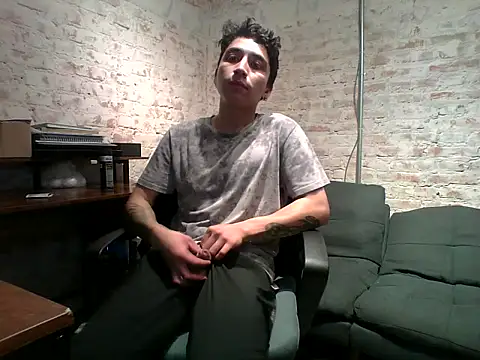 Molly Erik online show from March 2026 03:20:01 AM