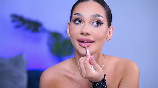 NinaSolenne online show from March 2026 08:37:02 PM