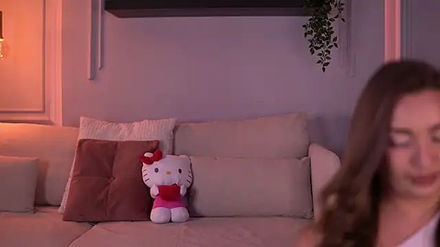 MillaSerene online show from March 2026 06:30:01 AM