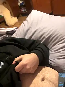 Snapshot of LuckyGirlfriends chatting on October 2025 07:14:01 PM LuckyGirlfriends online show from October 2025 07:14:01 PM