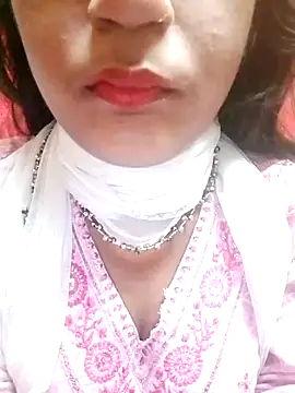 Snapshot of Babe_Doll04 chatting on December 2025 09:58:02 AM Babe Doll04 online show from December 2025 09:58:02 AM