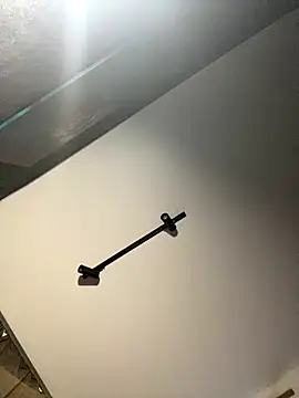 FavoriteKira online show from September 2025 04:50:01 PM