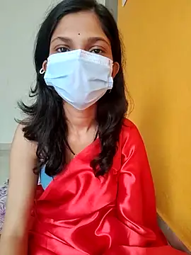 Shivani2002 online show from November 2025 01:38:01 AM