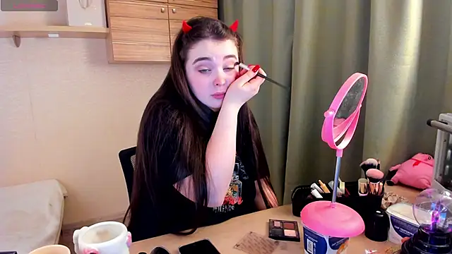 Alice next door online show from February 2026 02:32:02 PM