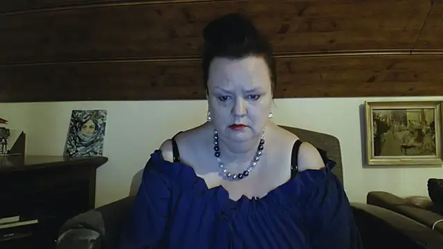 Snapshot of TiffanyMature chatting on May 2026 08:05:02 PM TiffanyMature online show from May 2026 08:05:02 PM