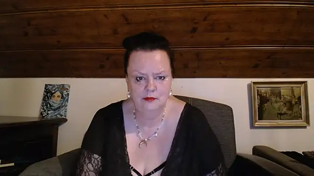 Snapshot of TiffanyMature chatting on May 2026 08:28:01 PM TiffanyMature online show from May 2026 08:28:01 PM