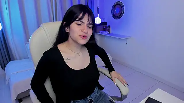 kurito  online show from November 2025 03:05:01 AM