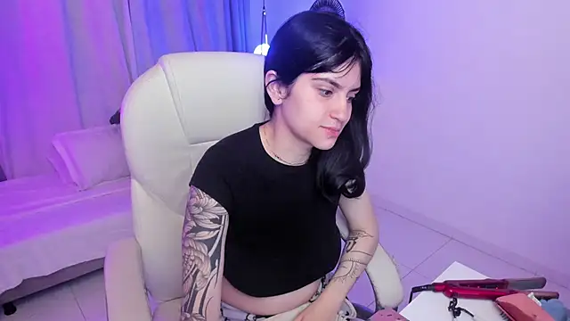 kurito  online show from November 2025 03:45:01 AM