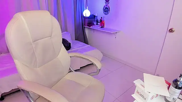 kurito  online show from November 2025 03:16:02 AM