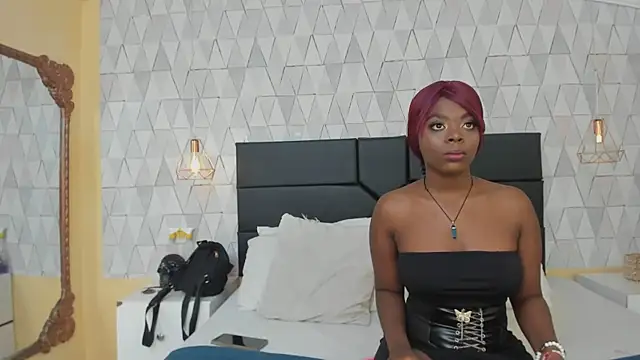 OliviaGarciaa online show from December 2025 09:43:01 PM