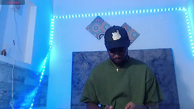Snapshot of eebony_stallion chatting on June 2026 02:58:01 AM eebony stallion online show from June 2026 02:58:01 AM