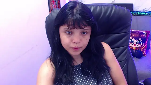 minnie cake online show from November 2025 11:40:02 PM