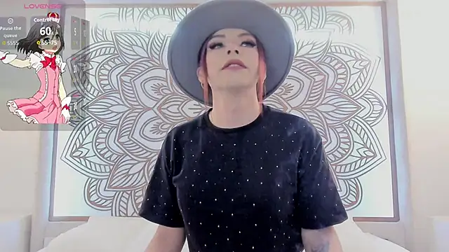 Lilith Zamara online show from December 2025 01:39:01 PM