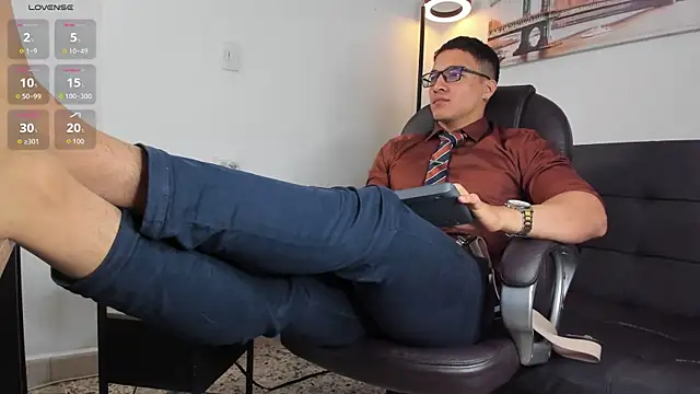 Dash Bukoski online show from January 2026 02:30:02 PM