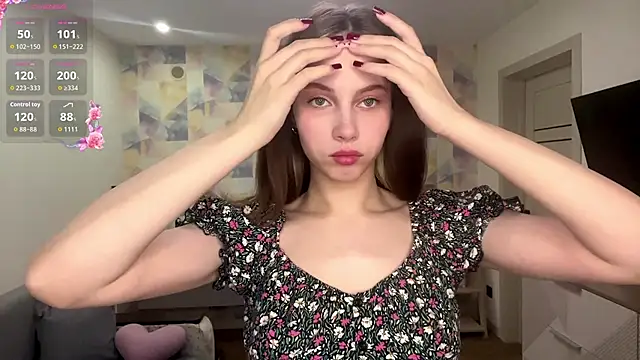 Snapshot of NylaNadler chatting on April 2026 04:02:02 AM NylaNadler online show from April 2026 04:02:02 AM