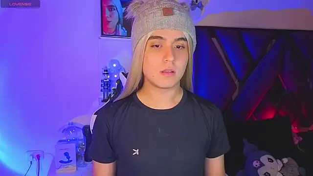 derek greyy  online show from November 2025 10:53:02 PM