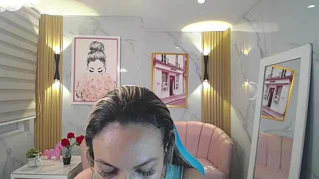 Jade Jones a online show from October 2025 03:43:02 AM