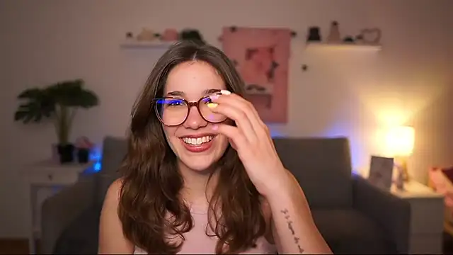 kissie cat online show from March 2026 02:56:01 PM