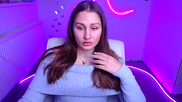 Snapshot of Stefanie_Sweet chatting on November 2025 06:35:02 AM Stefanie Sweet online show from November 2025 06:35:02 AM