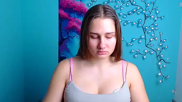 Snapshot of Stefanie_Sweet chatting on November 2025 06:23:01 AM Stefanie Sweet online show from November 2025 06:23:01 AM