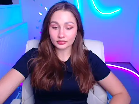 Snapshot of Stefanie_Sweet chatting on November 2025 12:49:01 PM Stefanie Sweet online show from November 2025 12:49:01 PM