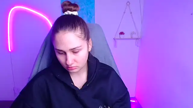 Snapshot of Stefanie_Sweet chatting on January 2026 06:29:01 AM Stefanie Sweet online show from January 2026 06:29:01 AM