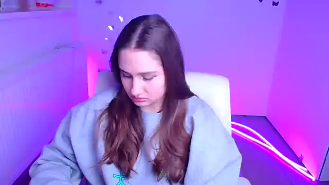 Snapshot of Stefanie_Sweet chatting on January 2026 12:32:02 PM Stefanie Sweet online show from January 2026 12:32:02 PM