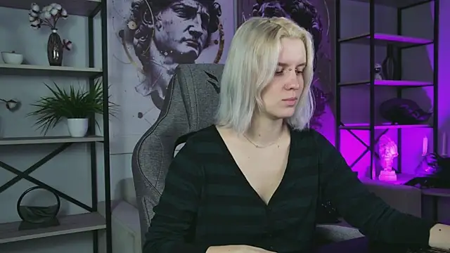 BethanyCloud online show from April 2026 05:16:01 AM