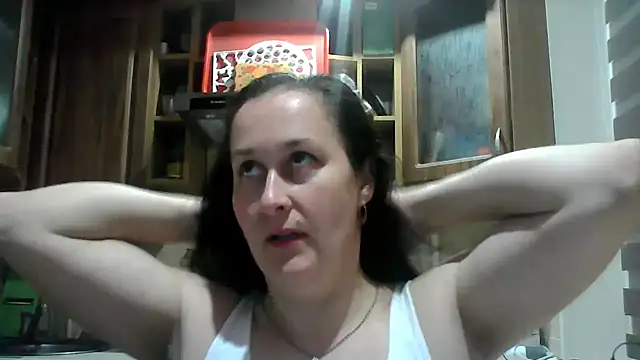 Amandda  online show from October 2025 05:44:02 PM