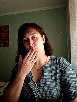 Amandda  online show from April 2026 12:39:02 PM