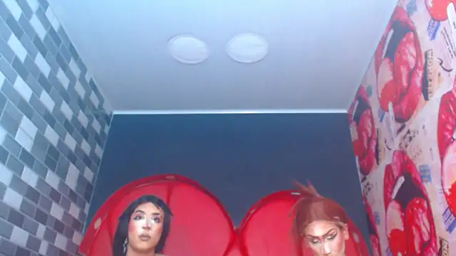 julessxcharlotte online show from November 2025 02:07:02 PM