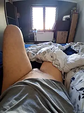 GrzechX online show from October 2025 10:45:01 AM