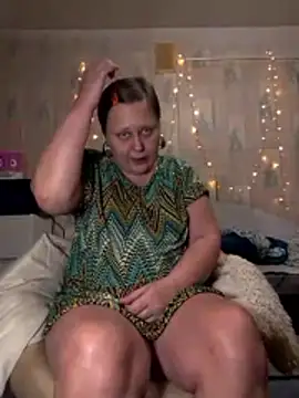 Snapshot of Tupo070481 chatting on January 2026 05:13:01 AM Tupo070481 online show from January 2026 05:13:01 AM