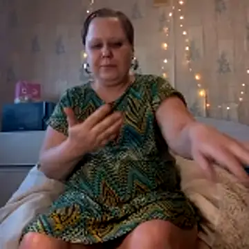 Snapshot of Tupo070481 chatting on January 2026 01:38:02 PM Tupo070481 online show from January 2026 01:38:02 PM