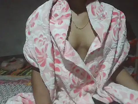 mala2580 online show from November 2025 05:01:02 PM