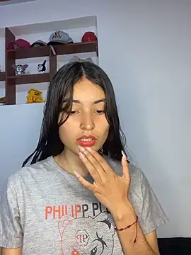 hotwife26 online show from April 2026 09:04:02 PM