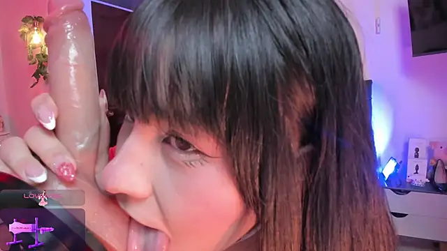 Snapshot of Fia__ chatting on February 2026 12:29:02 AM Fia online show from February 2026 12:29:02 AM