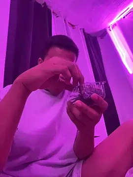 saj taylorr17 online show from December 2025 05:53:02 PM