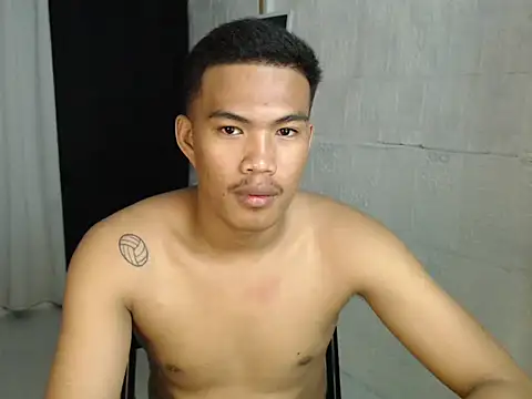 saj taylorr17 online show from December 2025 05:52:01 PM