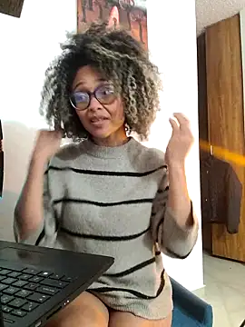 BiiancaEstradaa online show from February 2026 11:31:02 PM