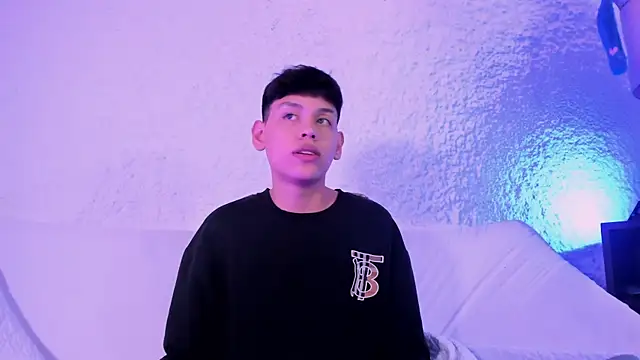 zeus blaze online show from September 2025 08:36:01 PM